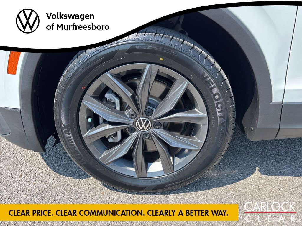 Certified 2022 Volkswagen Tiguan SE w/ Panoramic Sunroof Package image 8