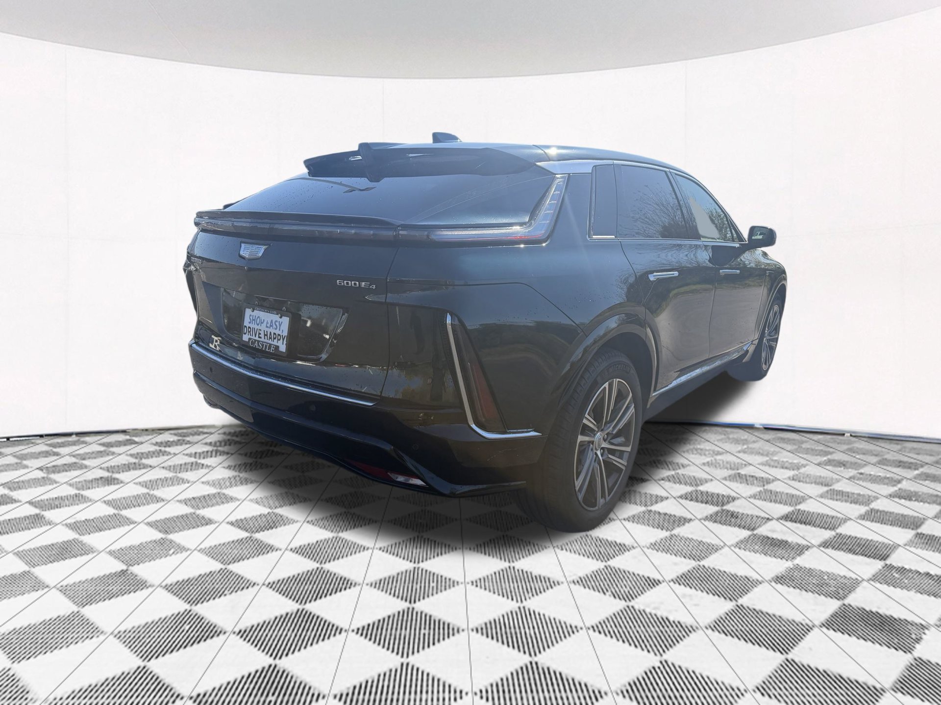 Used 2024 Cadillac Lyriq Luxury AWD/4WD image 9