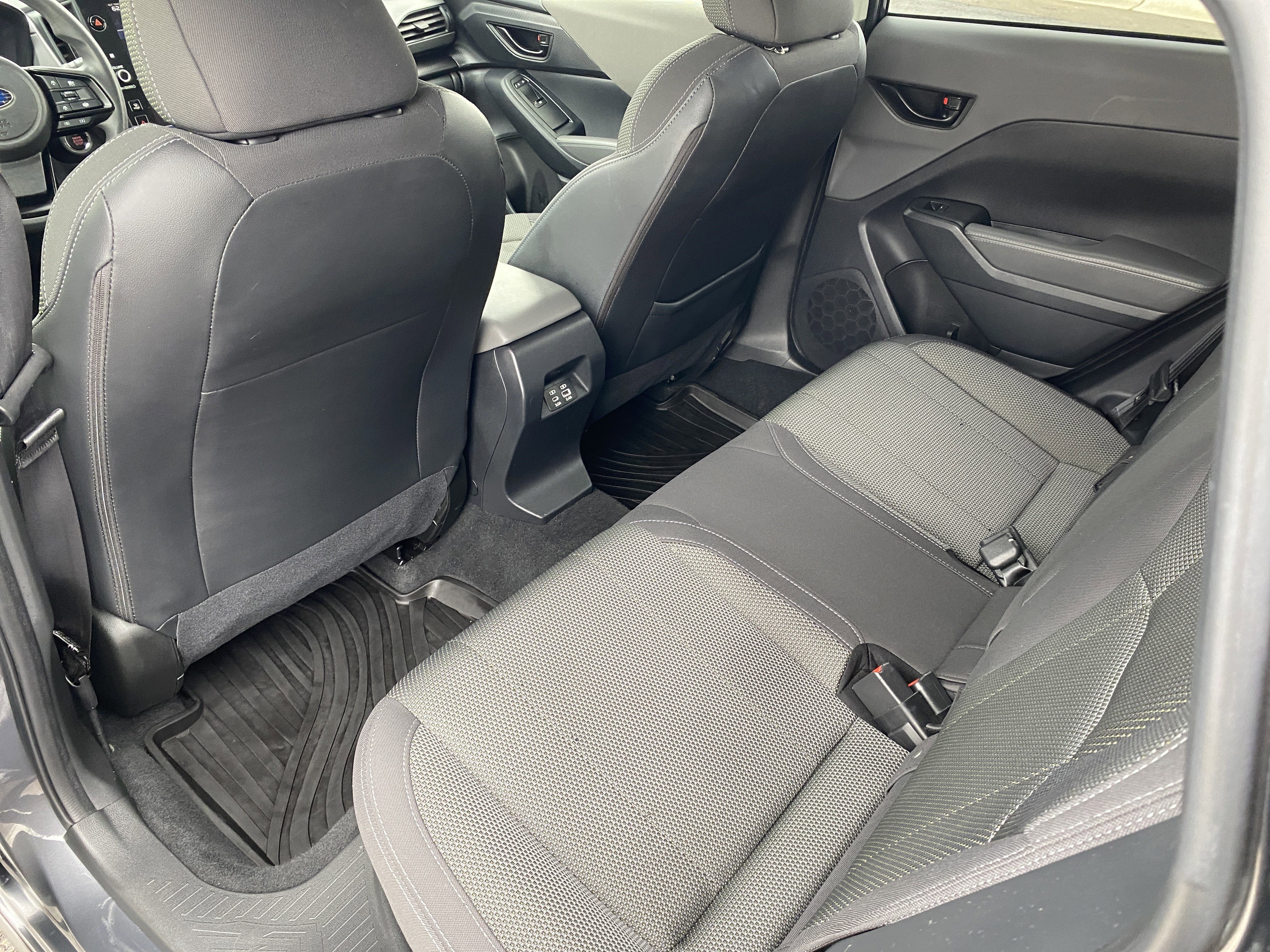 Used 2024 Subaru Crosstrek 2.0i Premium image 19