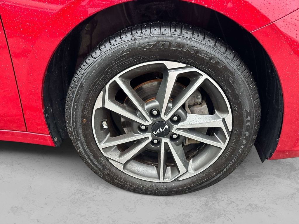 Used 2023 Kia Forte LXS image 30