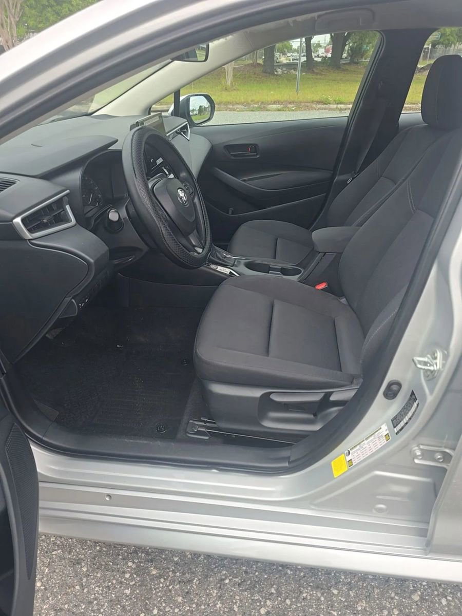 Used 2024 Toyota Corolla LE FWD image 7