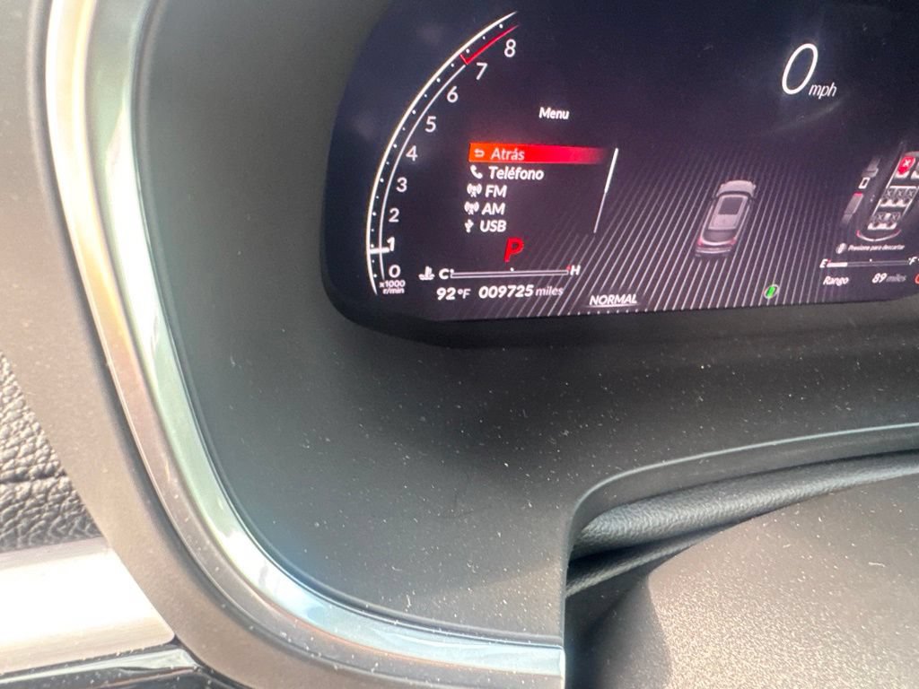 Used 2025 Acura MDX FWD image 19