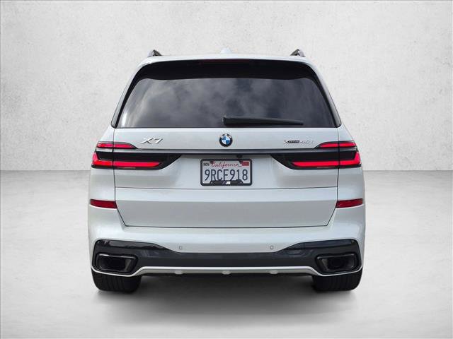 Used 2025 BMW X7 xDrive40i w/ M Sport Package AWD/4WD image 6