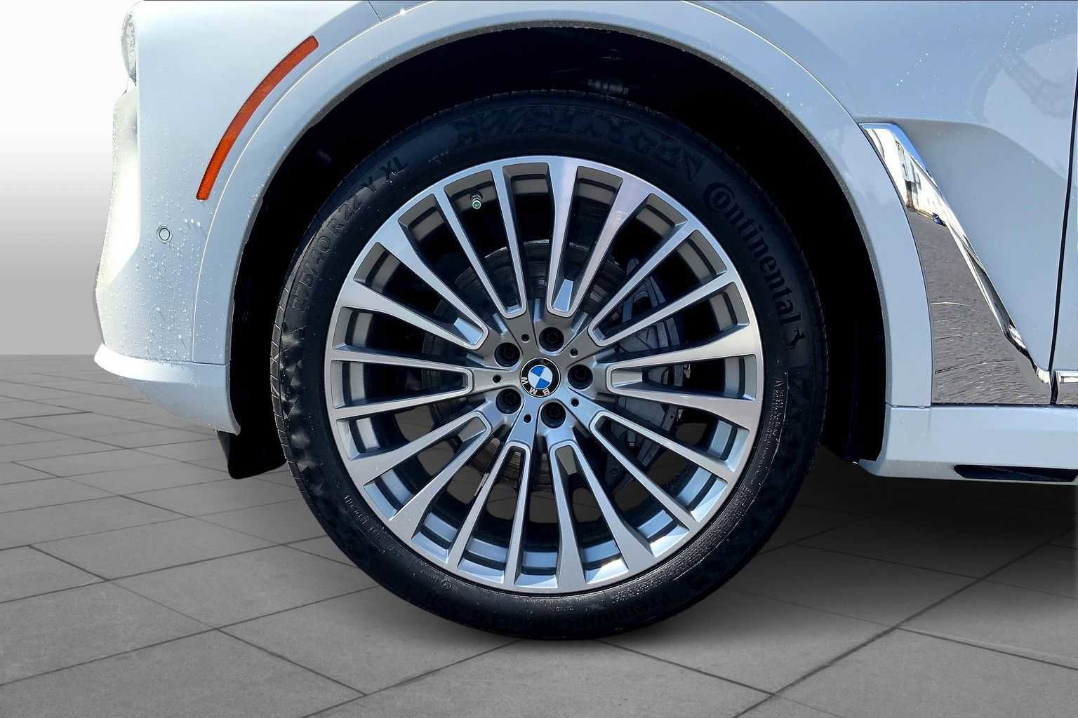 New 2026 BMW X7 xDrive40i image 11