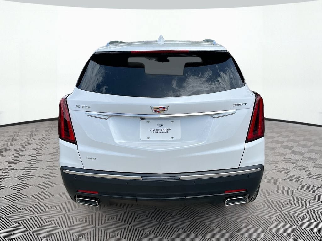 New 2026 Cadillac XT5 Luxury w/ LPO, Floor Liner Package AWD/4WD image 6