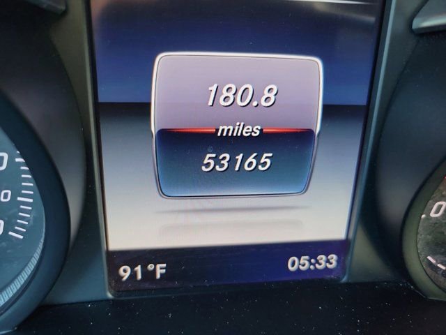 Used 2017 Mercedes-Benz GLC 300 4MATIC image 27