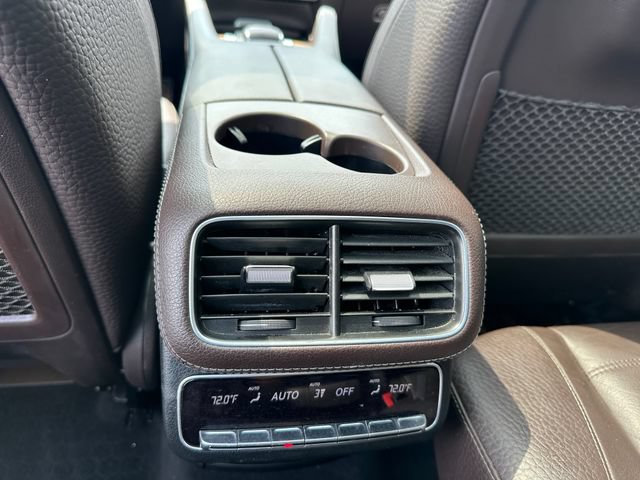 Used 2023 Mercedes-Benz GLS 450 4MATIC image 13