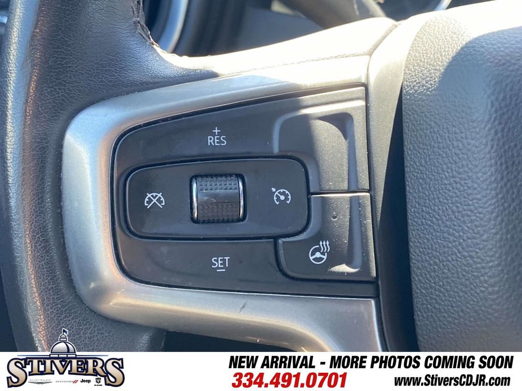 Used 2022 Chevrolet Silverado 1500 LT image 32