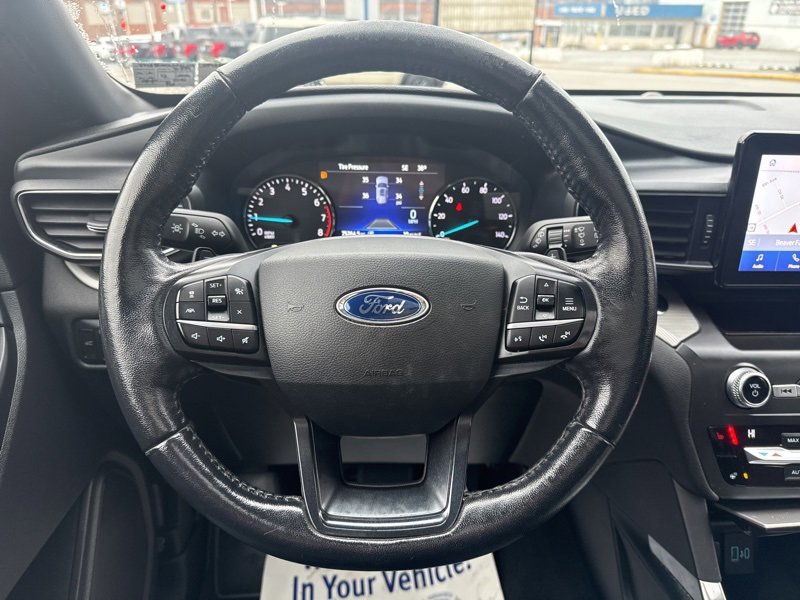 Used 2020 Ford Explorer XLT w/ Equipment Group 202A image 31