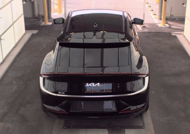 Certified 2023 Kia EV6 Wind w/ Wind Technology Package RWD image 4