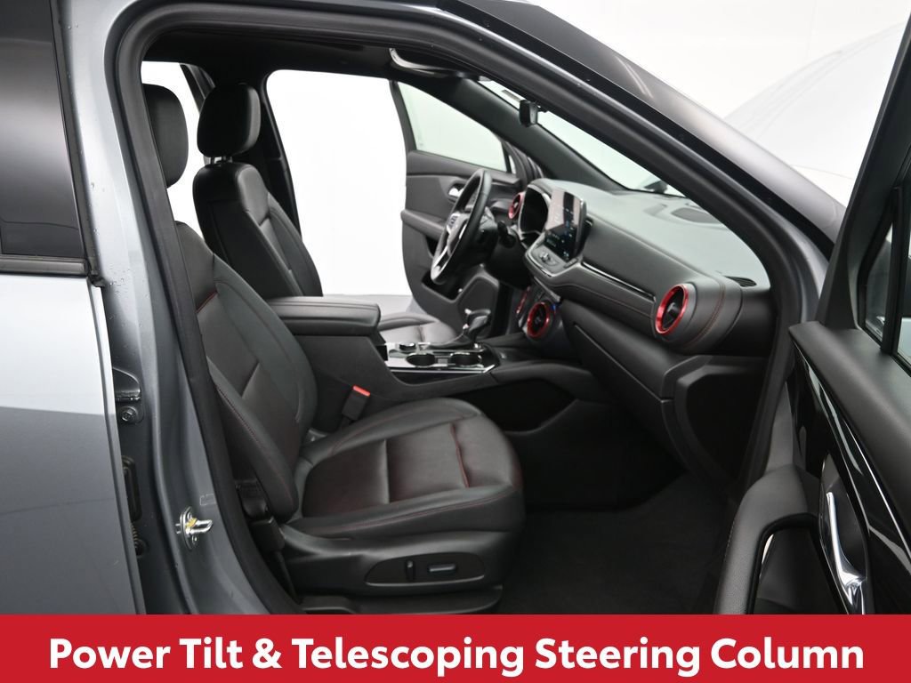 Used 2023 Chevrolet Blazer RS w/ Driver Confidence II Package FWD image 15