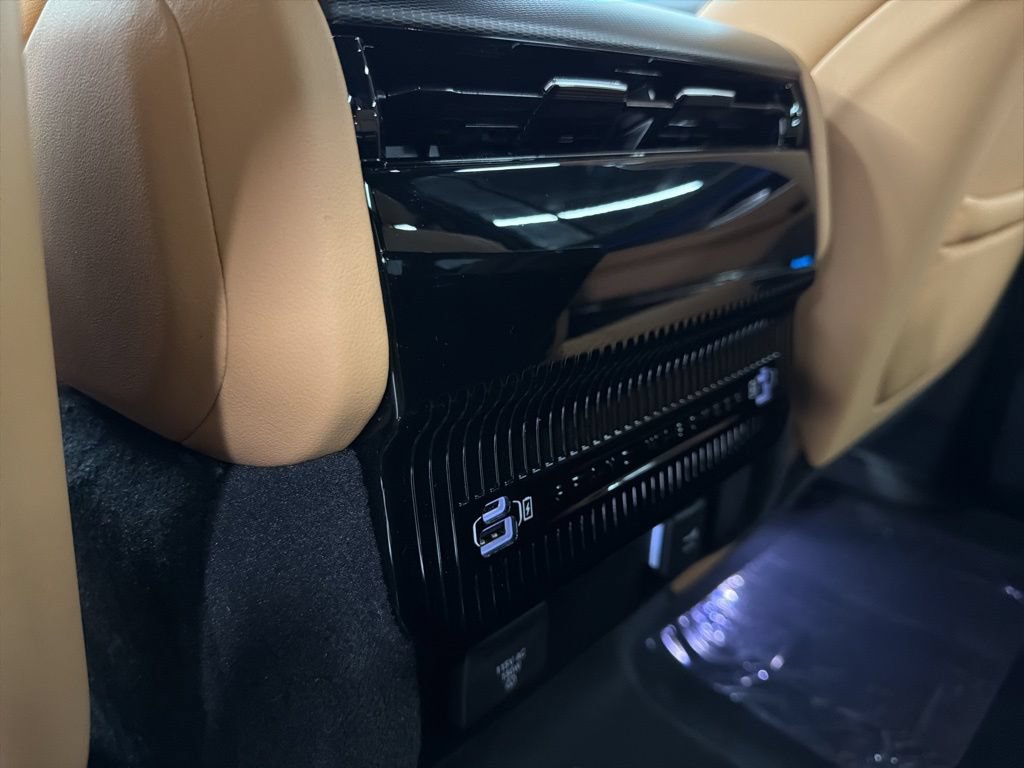 New 2026 Jeep Grand Wagoneer Summit AWD/4WD image 17