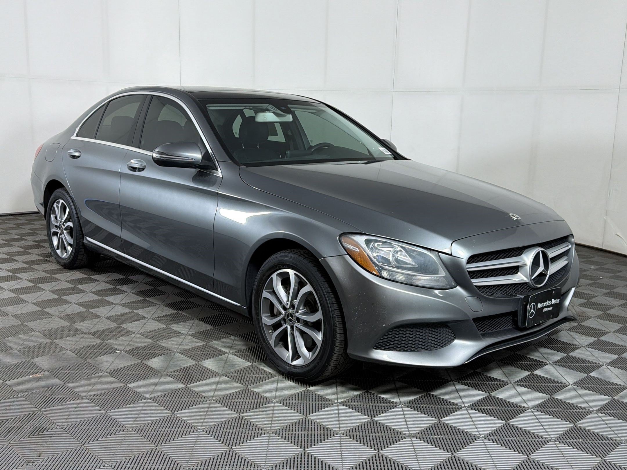 Used 2018 Mercedes-Benz C 300 4MATIC Sedan image 7