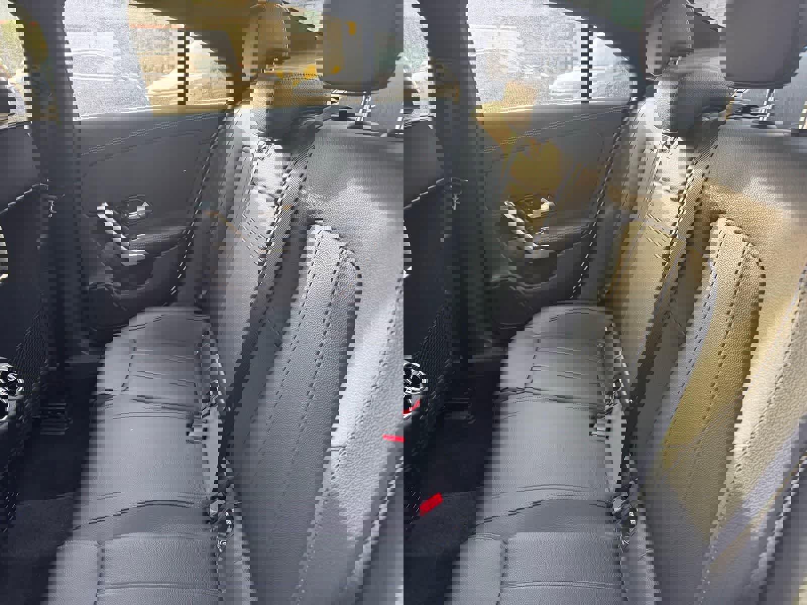 Used 2022 Mercedes-Benz CLA 250 w/ Parking Assistance Package image 6