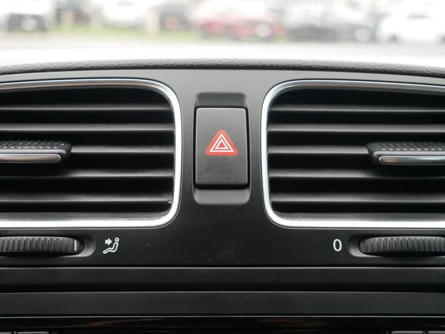 Used 2011 Volkswagen Jetta TDI FWD image 20