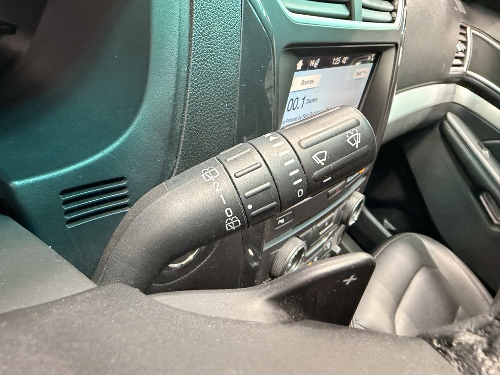 Used 2017 Ford Explorer XLT w/ Equipment Group 202A image 38