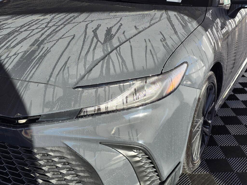 Used 2025 Toyota Camry SE image 10