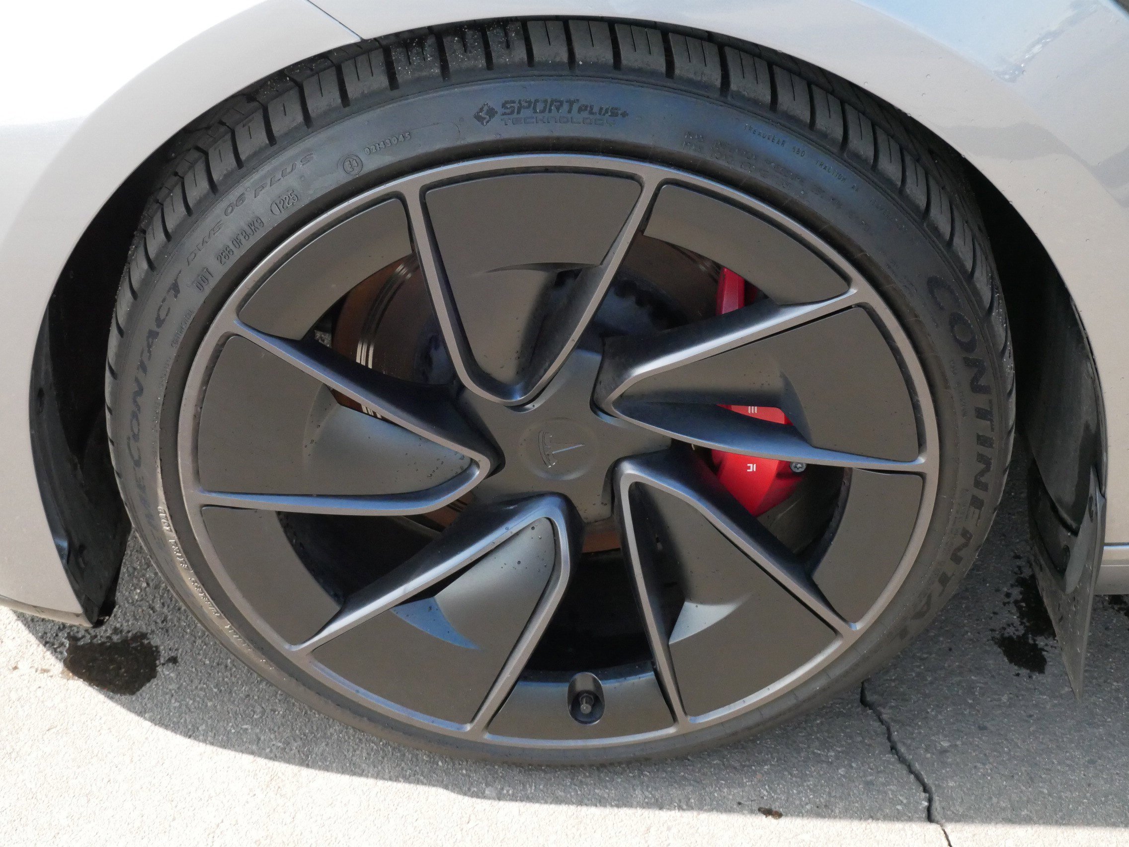 Used 2024 Tesla Model 3 Performance image 15