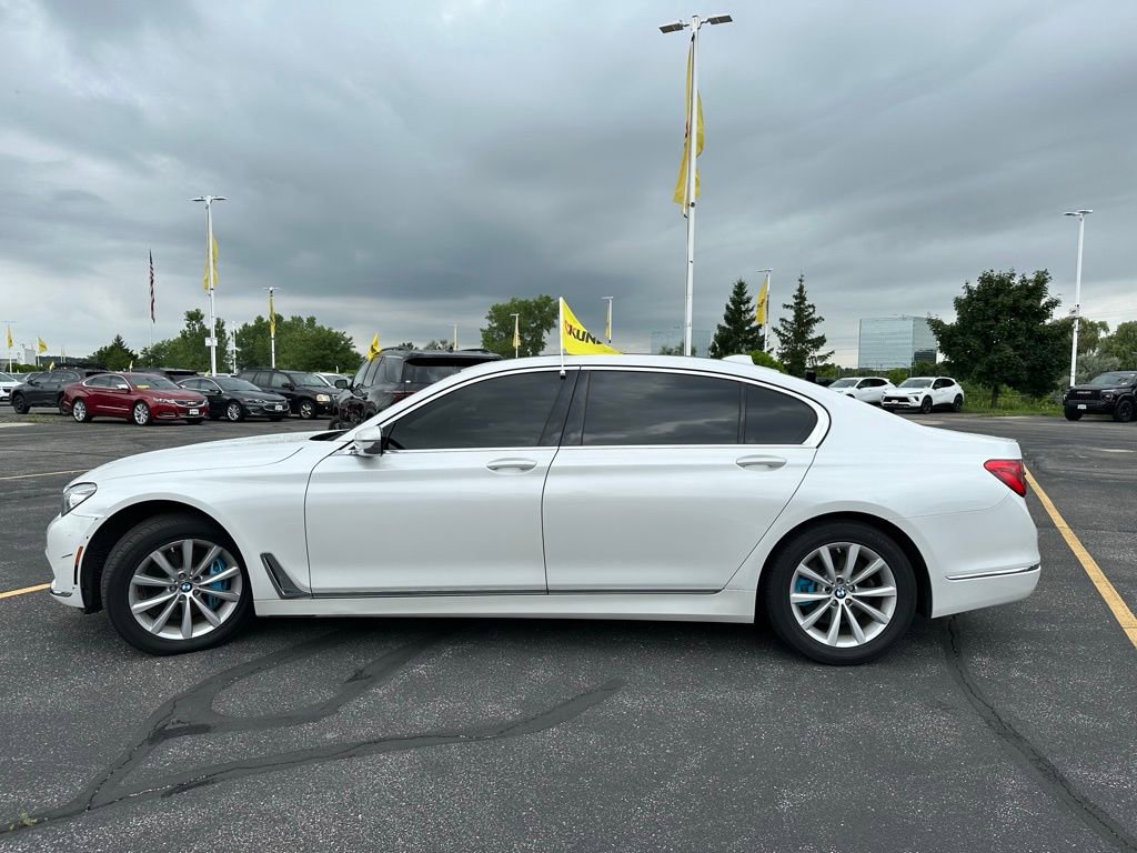 Used 2018 BMW 740i xDrive image 4