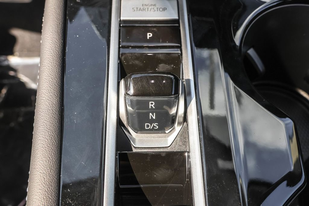 New 2026 Volkswagen Atlas SEL Premium R-Line image 31