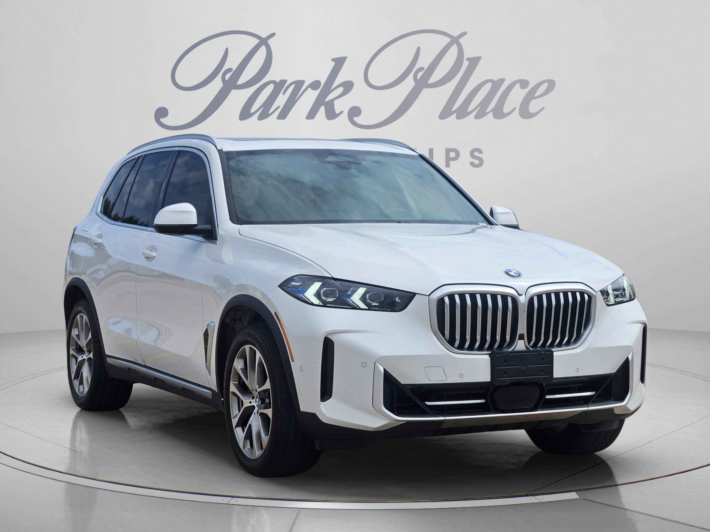 Used 2024 BMW X5 sDrive40i w/ Premium Package RWD image 4
