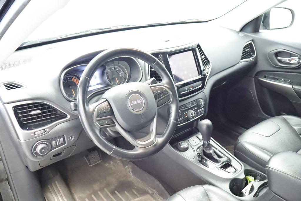 Certified 2020 Jeep Cherokee Limited AWD/4WD image 12