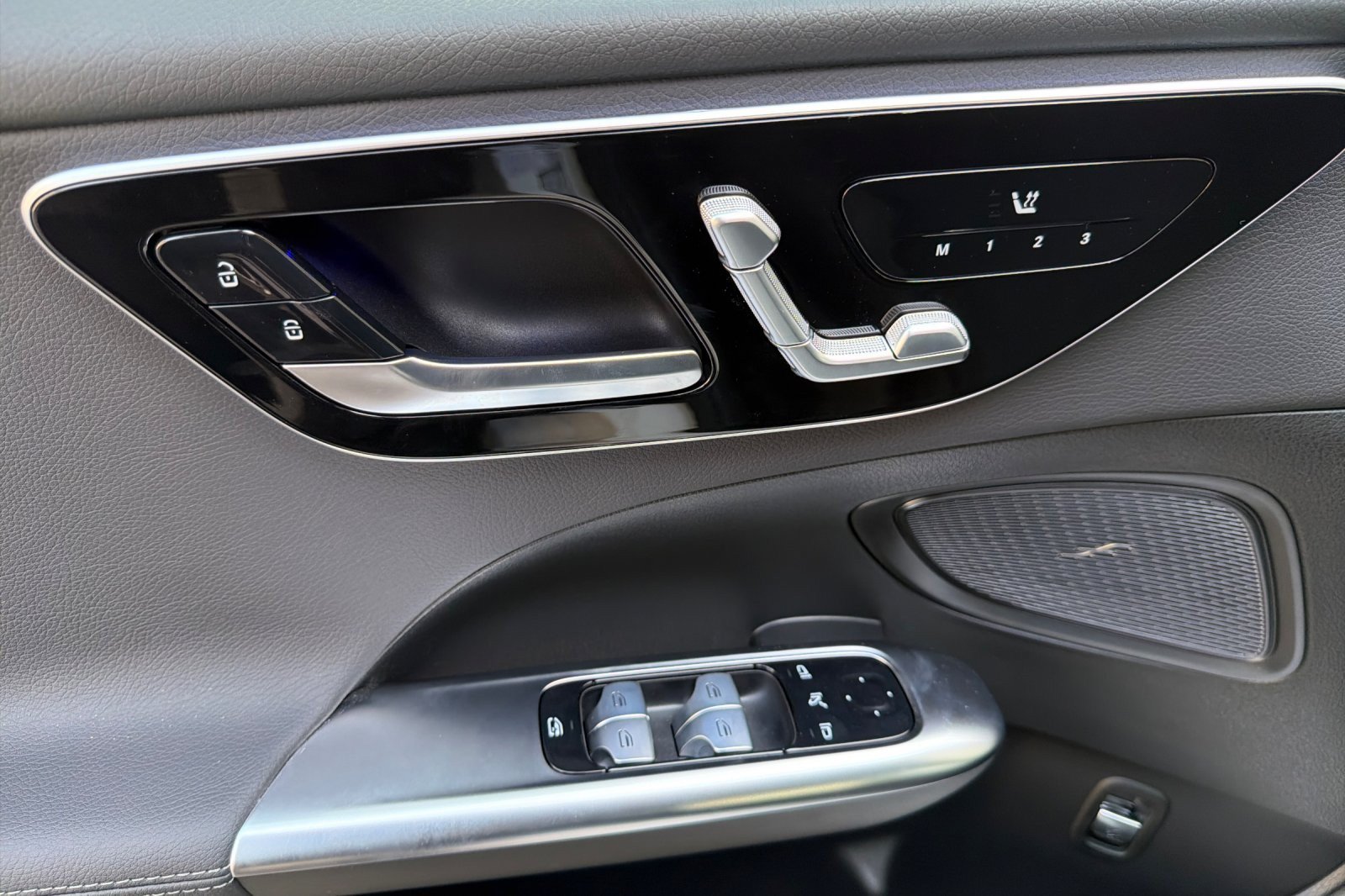 New 2026 Mercedes-Benz C 300 Sedan image 10