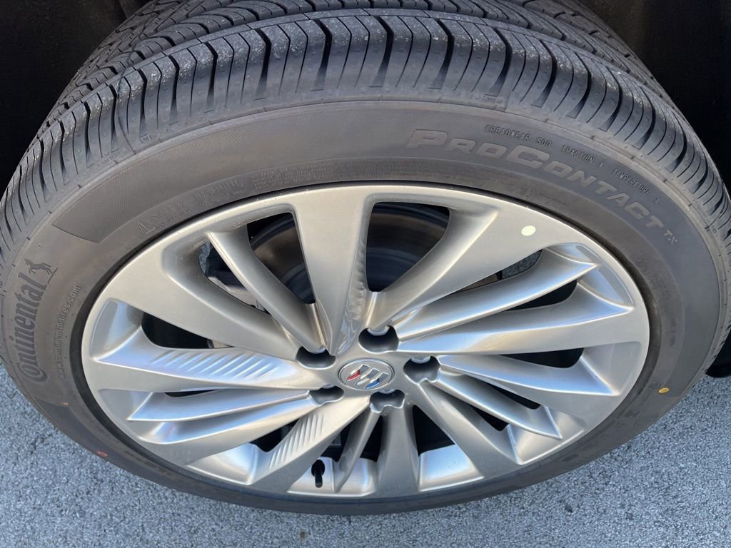 New 2026 Buick Envision Avenir image 32