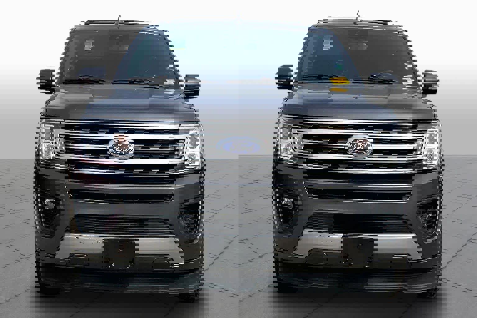 Used 2021 Ford Expedition XLT RWD image 4