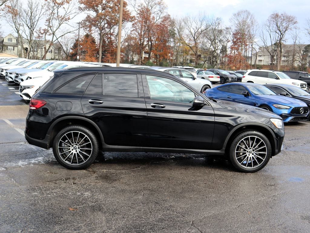 Certified 2022 Mercedes-Benz GLC 300 image 2
