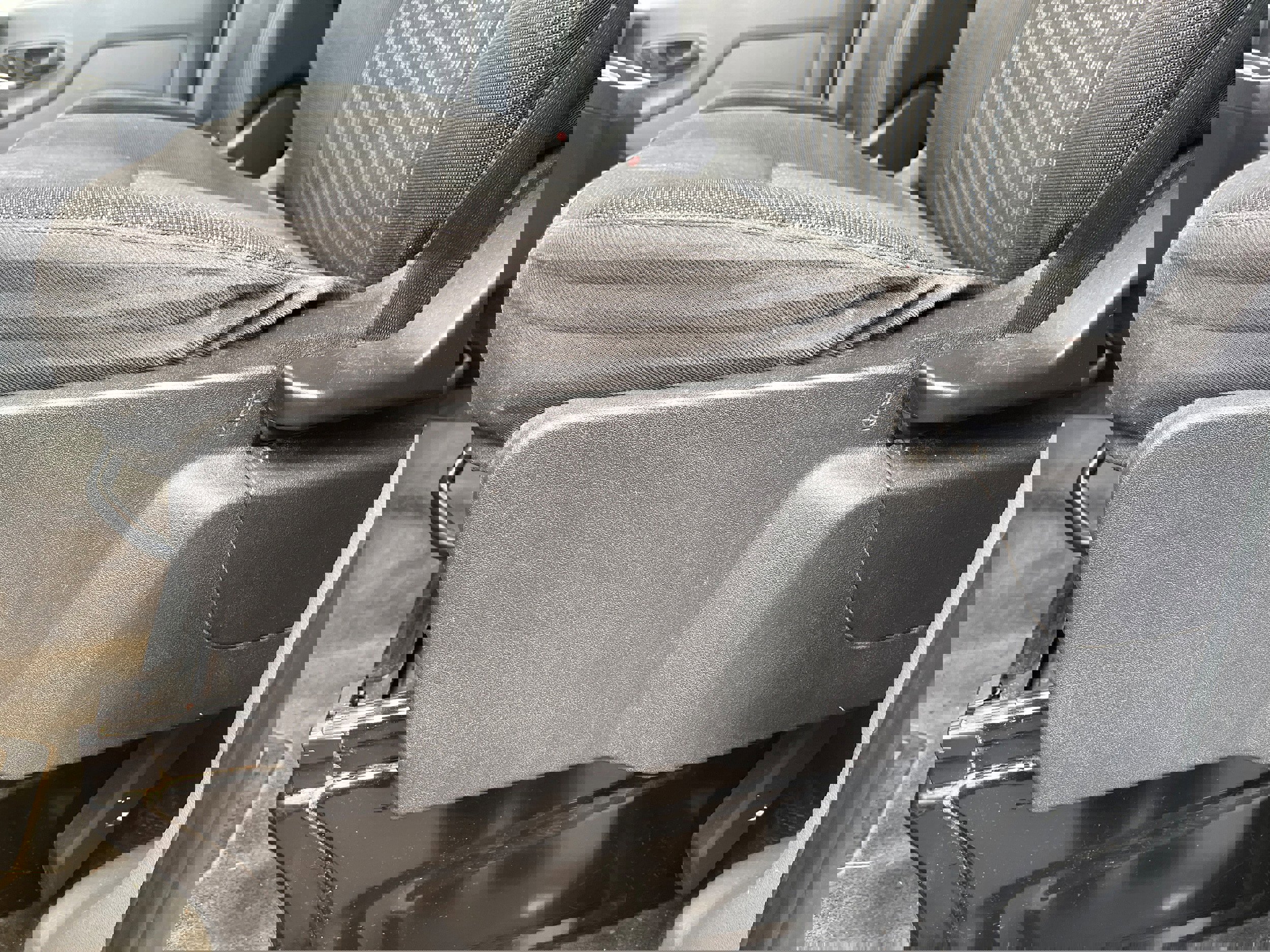 Used 2018 Ford Transit 250 130 Low Roof w/ Exterior Upgrade Package image 9