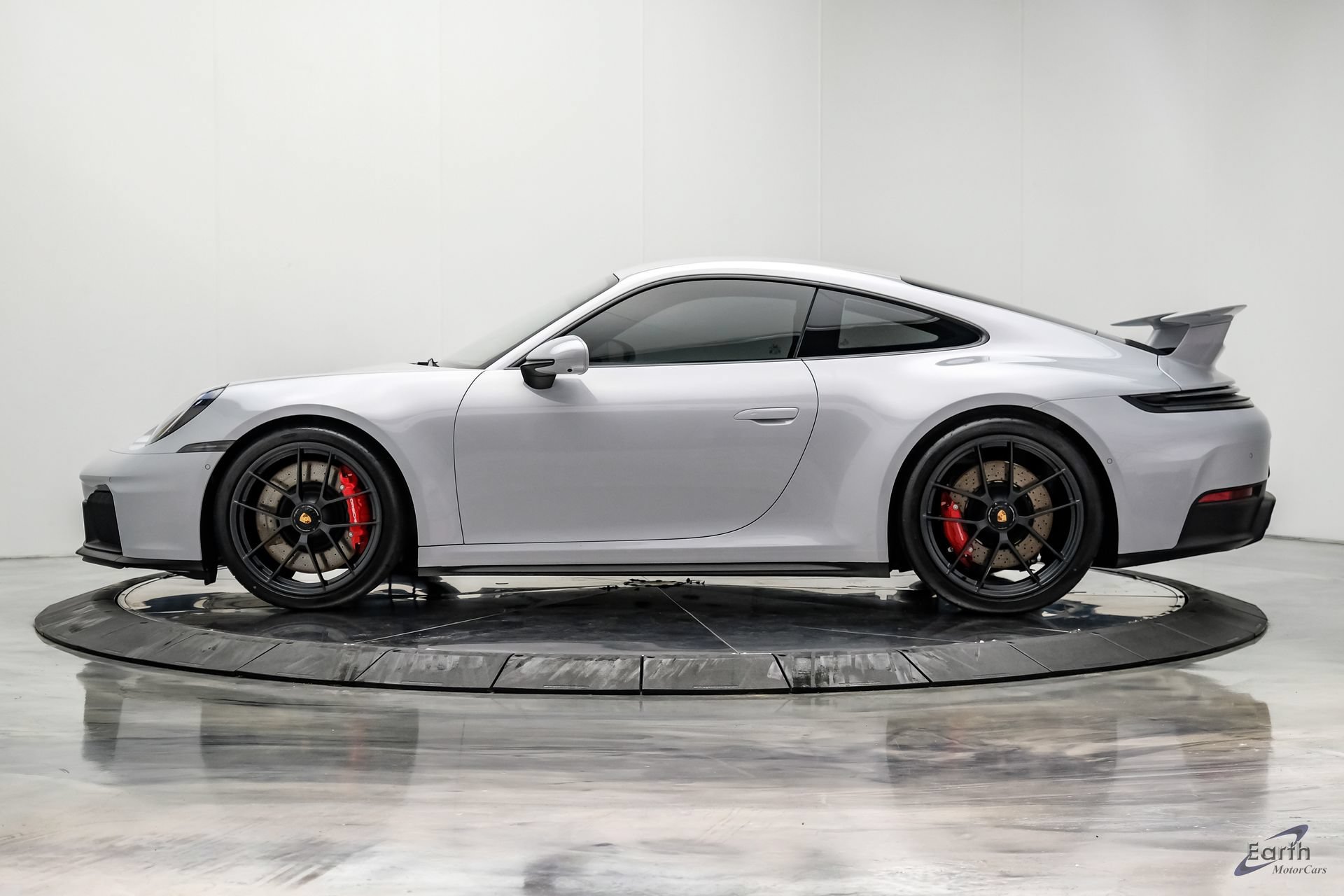 Used 2026 Porsche 911 Carrera GTS RWD image 7