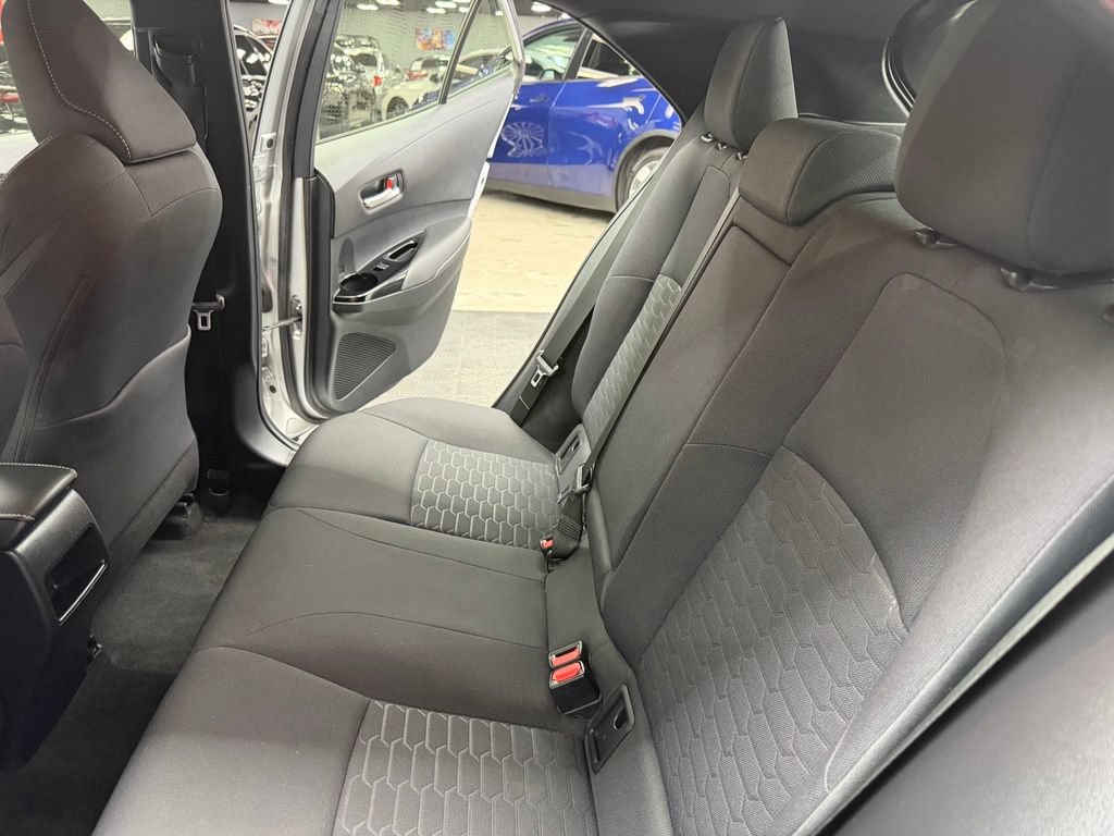 Used 2020 Toyota Corolla SE w/ Carpet Mat Package FWD image 37