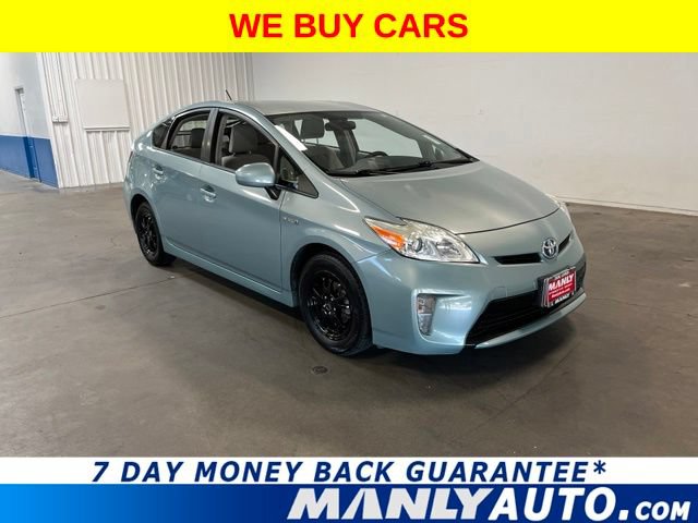 Used 2015 Toyota Prius Three FWD image 1
