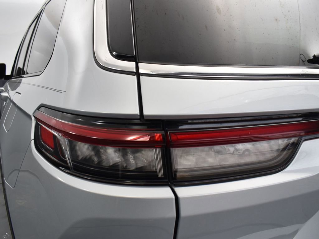 Used 2023 Jeep Grand Cherokee L Limited image 29