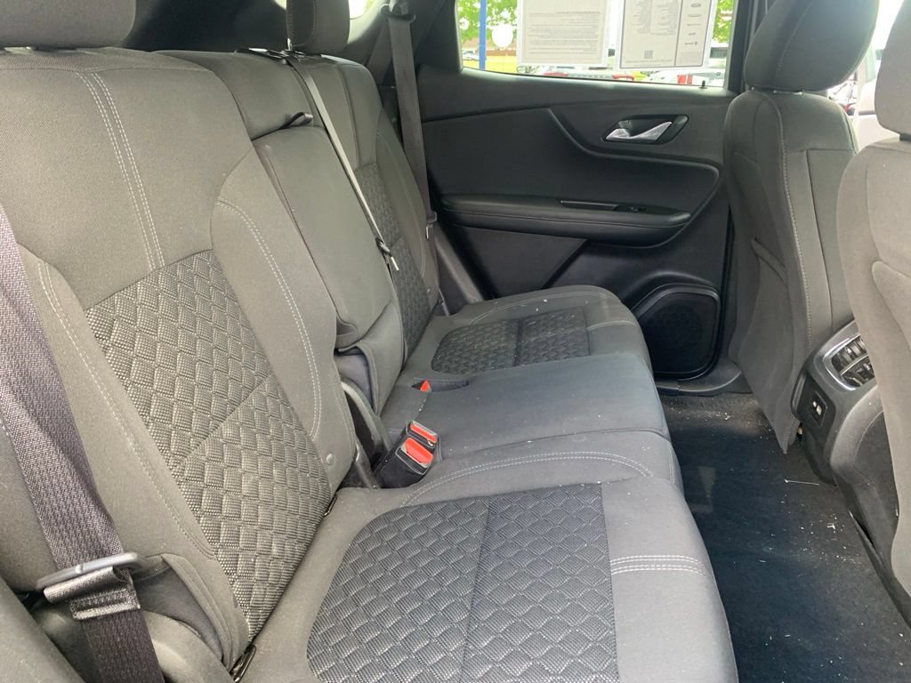 Used 2019 Chevrolet Blazer LT FWD image 23
