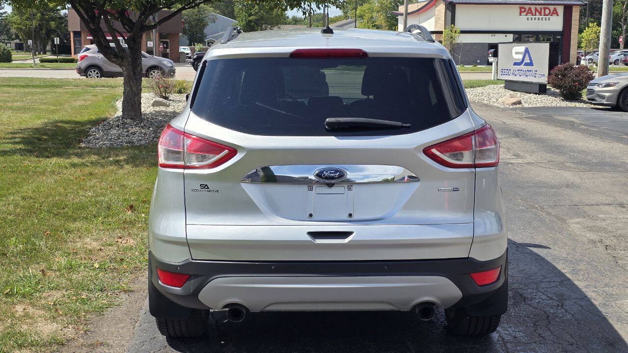 Used 2016 Ford Escape SE w/ SE Chrome Package AWD/4WD image 5
