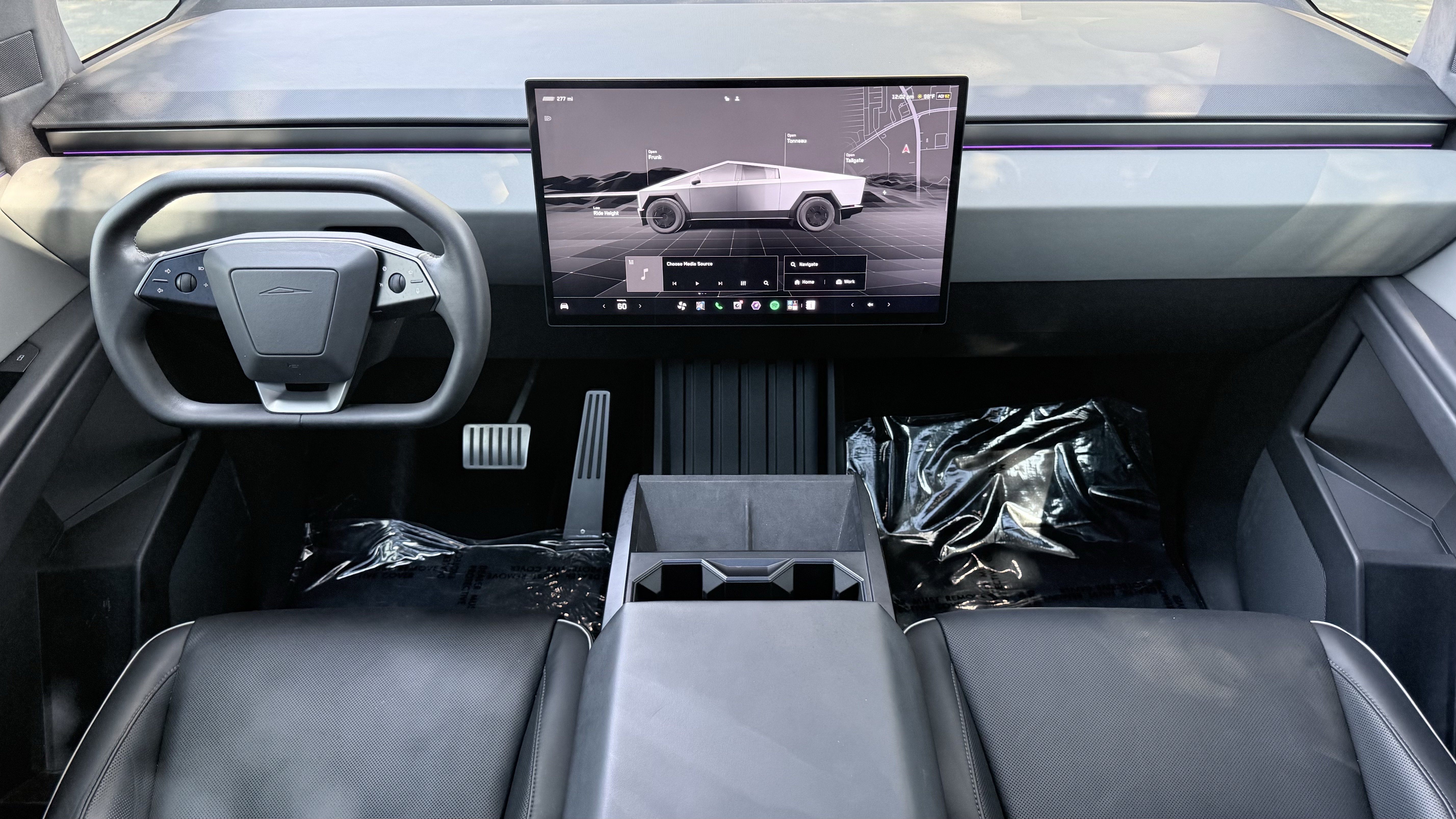 Used 2025 Tesla Cybertruck AWD Crew Cab image 56