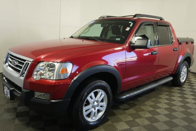 Used 2010 Ford Explorer Sport Trac XLT image 7