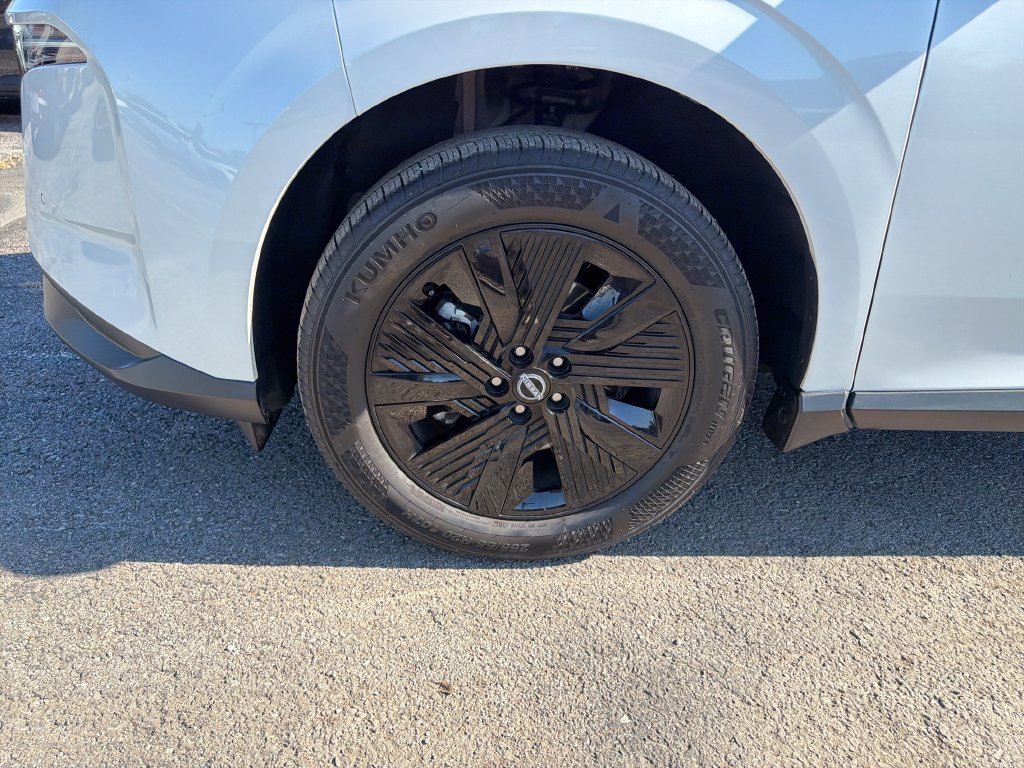 Certified 2025 Nissan Murano SV AWD/4WD image 28