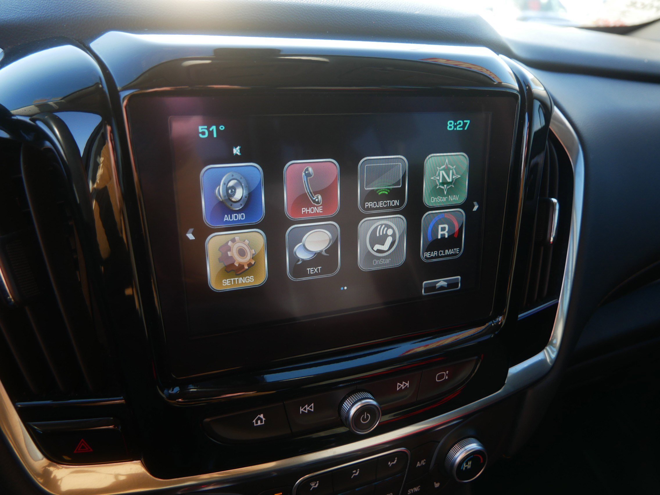 Used 2018 Chevrolet Traverse LT AWD/4WD image 32