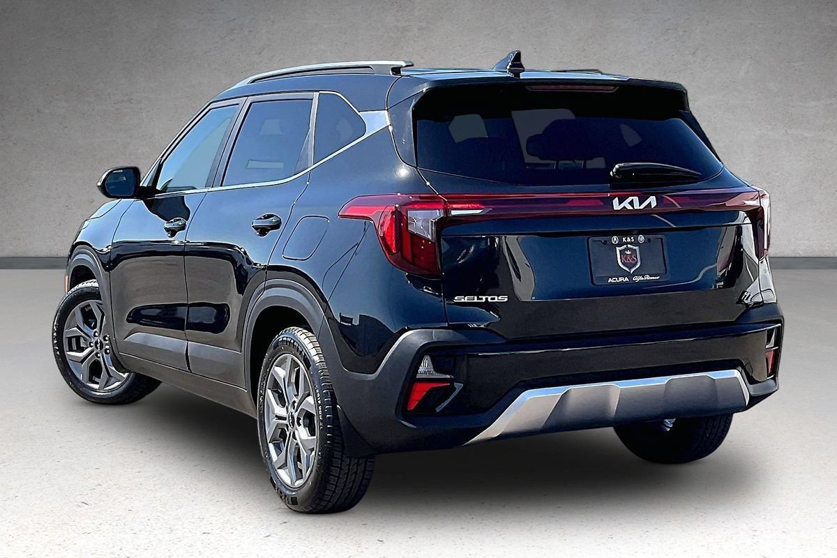 Used 2024 Kia Seltos S FWD image 34