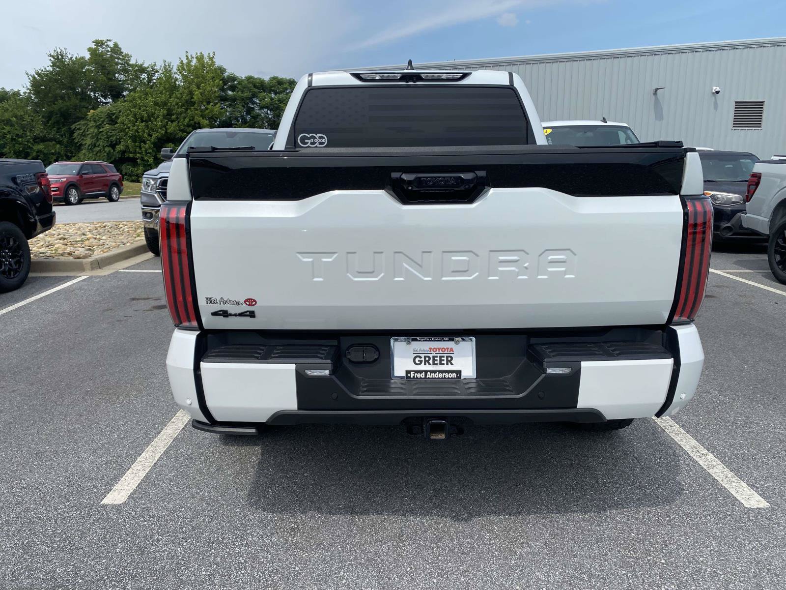 Used 2025 Toyota Tundra Platinum AWD/4WD image 6