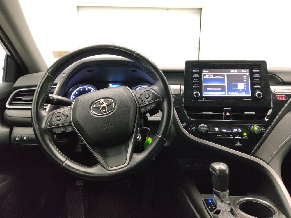 Used 2022 Toyota Camry SE FWD image 22