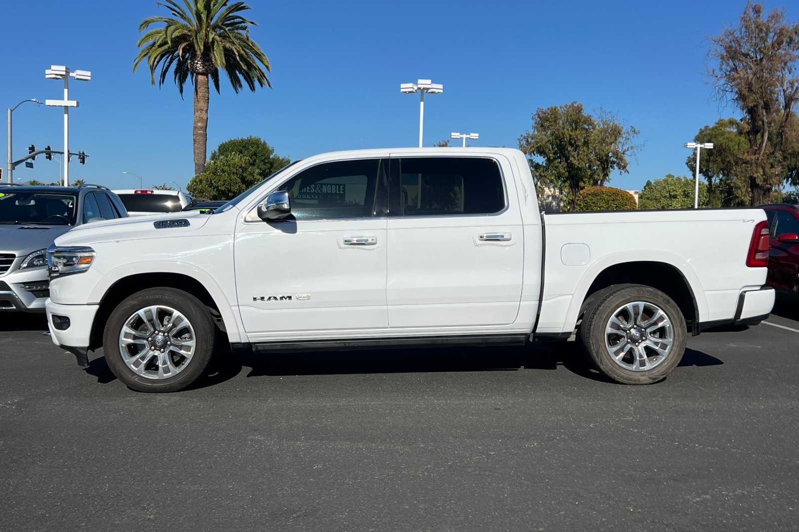 Used 2020 RAM 1500 Limited RWD image 8