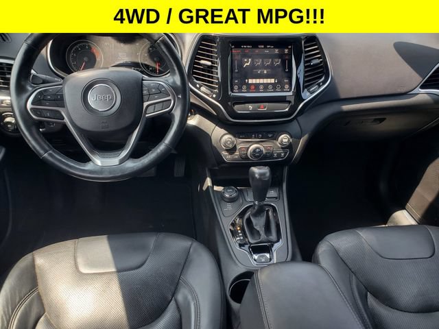 Used 2019 Jeep Cherokee Limited AWD/4WD image 24