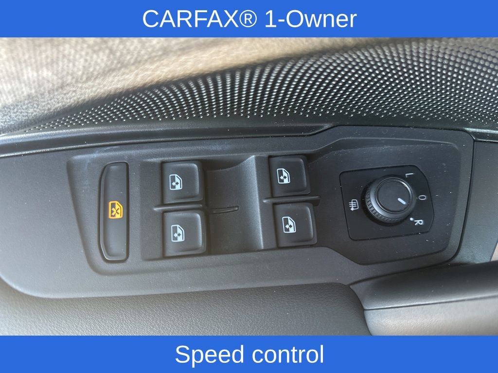 Used 2025 Volkswagen Tiguan S image 18