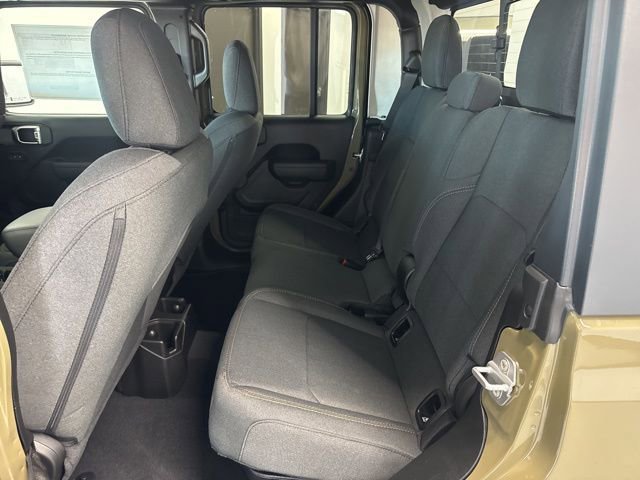 New 2026 Jeep Gladiator Sport image 18