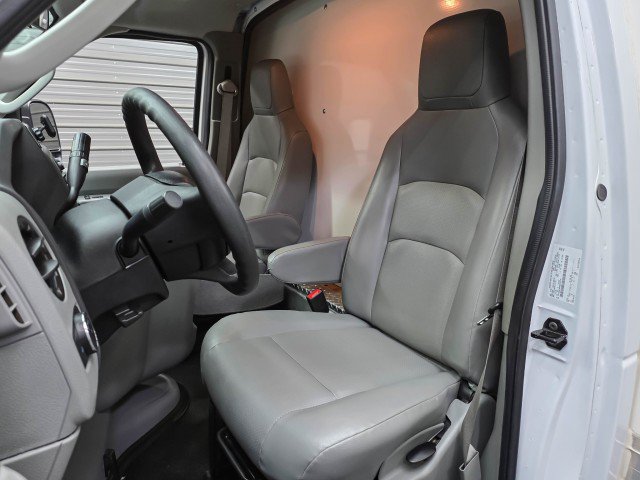 Used 2021 Ford E-450 and Econoline 450 Super Duty w/ Power Windows & Locks Group RWD image 16