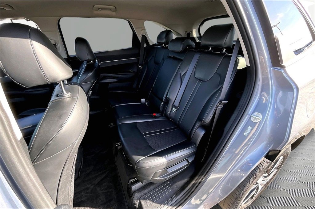 Used 2021 Kia Sorento S image 26